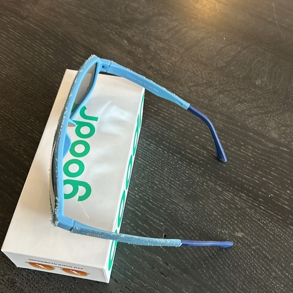 Goodr Limited Edition Super Fly Denim Aviator Glasses Denim Blue - Picture 4 of 11